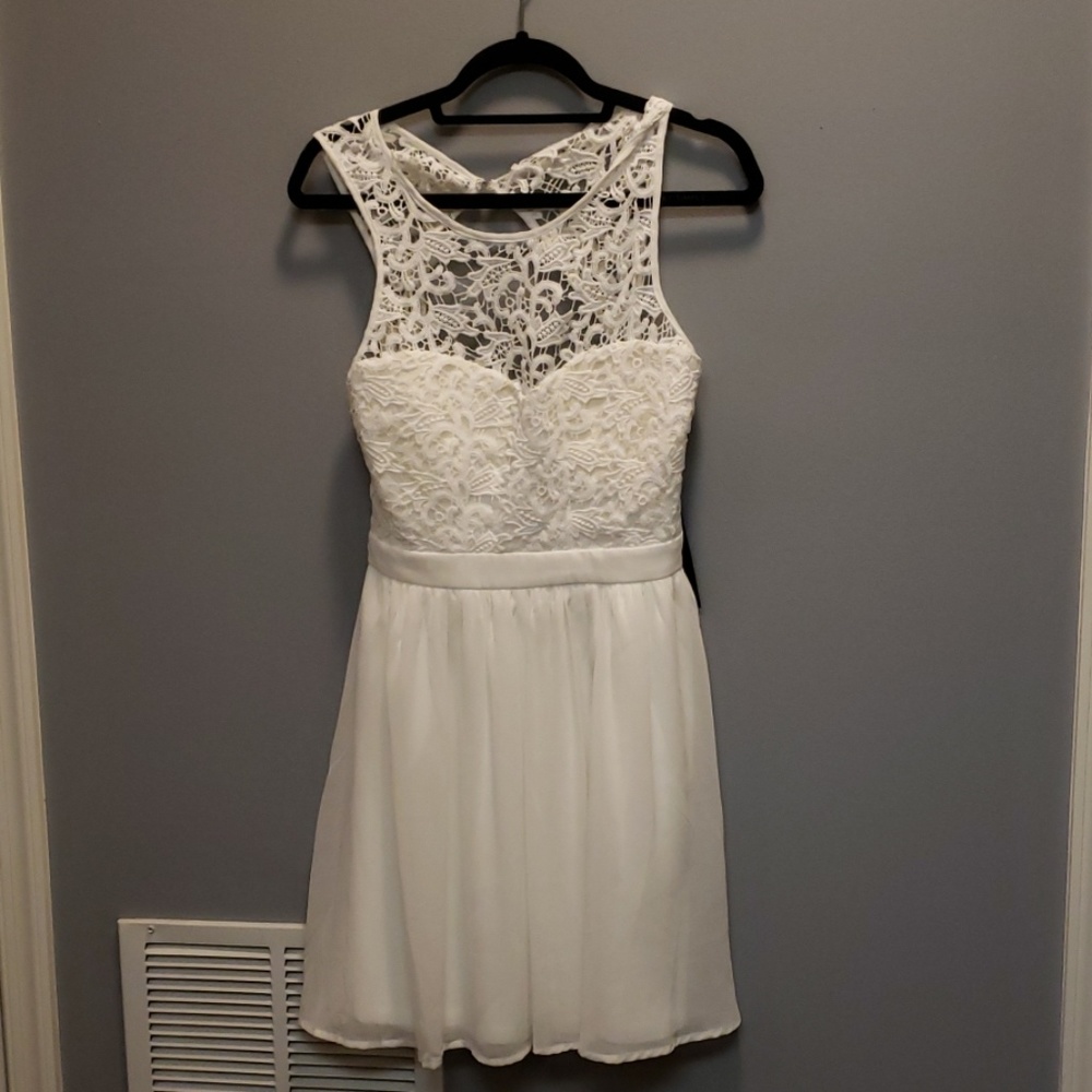 Romantic Tale white Lulus skater dress